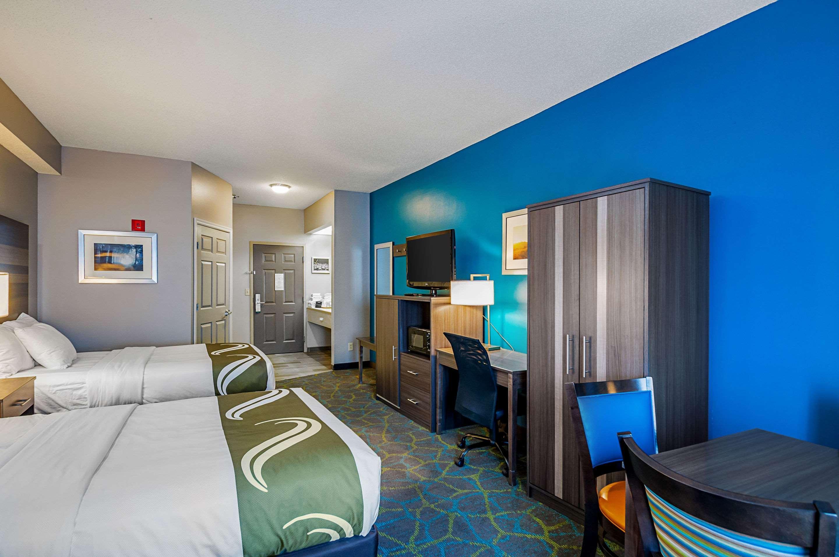 Quality Inn Harrisonburg I-81 Екстер'єр фото